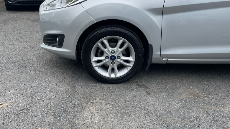 Ford Fiesta 1.0 EcoBoost Zetec 5dr Petrol Hatchback